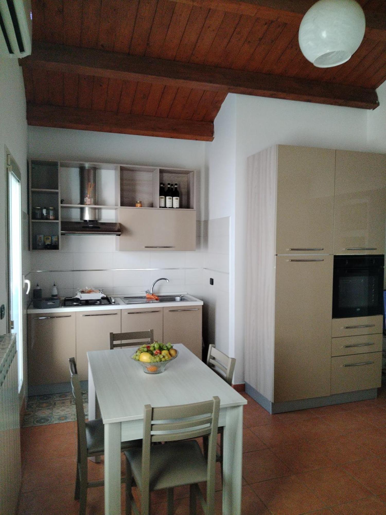 Appartement Mansarda Con Terrazzo Privato à Barletta Extérieur photo